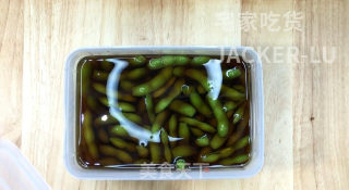 家常糟毛豆，经典下酒菜，毛豆剥剥、冰啤喝喝，不要太惬意。的做法步骤：7