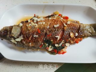 红烧鲫鱼的做法步骤：9
