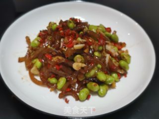 毛豆炒肉皮的做法步骤：9