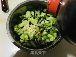 凉拌青瓜的做法步骤：3