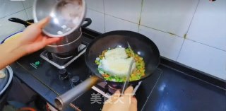 虾仁蛋炒饭的做法步骤：20
