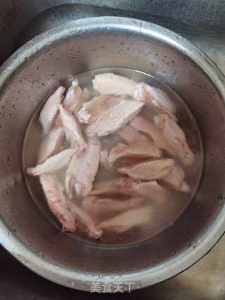 香煎鸡翅的做法步骤：2