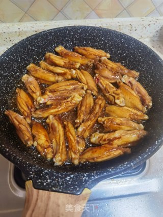 香煎鸡翅的做法步骤：6