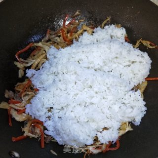 鸡丝炒饭的做法步骤：6