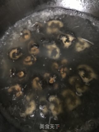 清凉消暑：西兰花金针菇拌海参的做法步骤：4