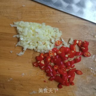 凉拌黄瓜腐竹的做法步骤：1