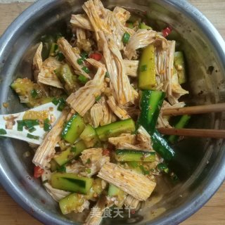 凉拌黄瓜腐竹的做法步骤：6
