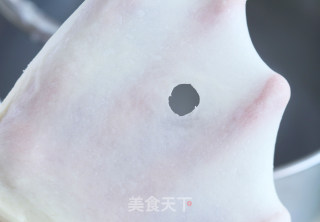 暄软飘香的香葱面包，咸口面包的逆袭！的做法步骤：2