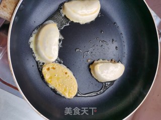 椒盐煎馒头的做法步骤：5