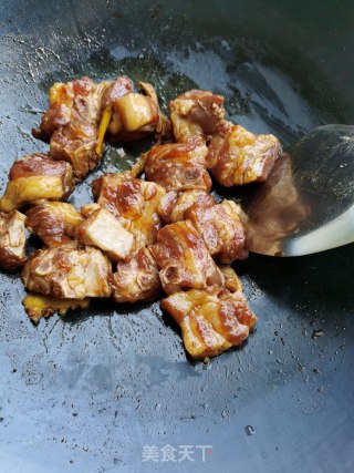 毛豆蒸排骨的做法步骤：2