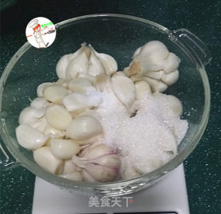 腌糖醋蒜头的做法步骤：3