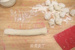 猪肉大虾锅贴的做法步骤：9