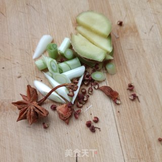 茭白冻豆腐烧排骨的做法步骤：9