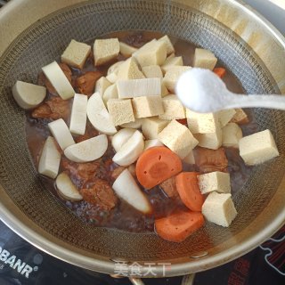 茭白冻豆腐烧排骨的做法步骤：17