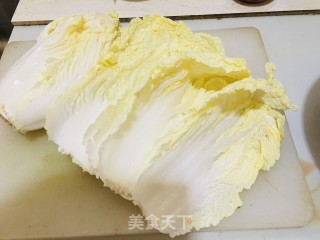 猪肉炖白菜的做法步骤：1