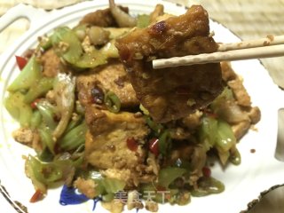黄金豆腐炒西芹的做法步骤：14