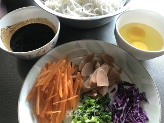 炒米粉的做法步骤：2