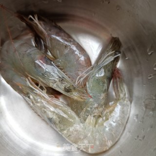 秋葵虾仁滑蛋的做法步骤：6