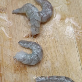 秋葵虾仁滑蛋的做法步骤：8