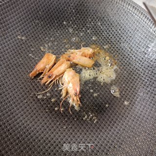 秋葵虾仁滑蛋的做法步骤：11