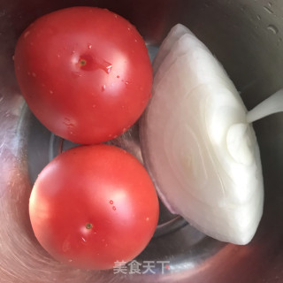 红烧牛肉鸡翅面的做法步骤：3