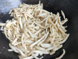 素炒茄子的做法步骤：6