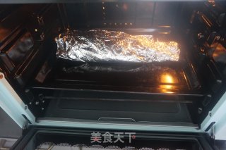 嫩烤鲈鱼的做法步骤：11