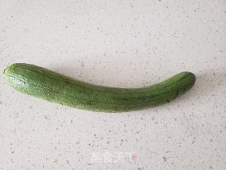 竹荪丝瓜汤的做法步骤：1