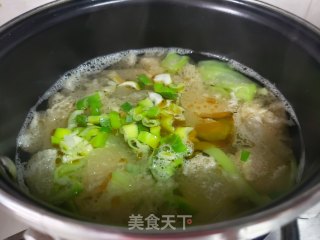 竹荪丝瓜汤的做法步骤：7