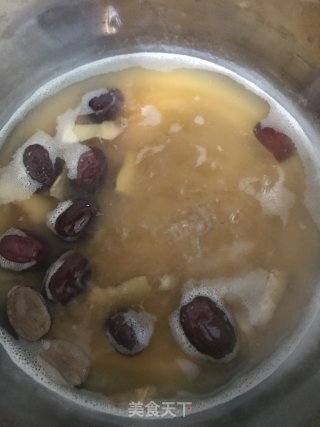 甜酒酿煮鸡蛋的做法步骤：2