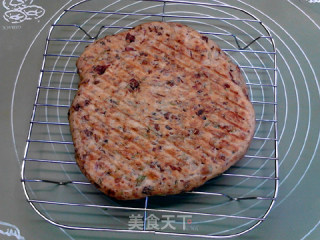 酱香腊肉蘑菇发面软饼的做法步骤：15