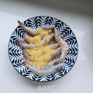 盐焗大虾的做法步骤：3