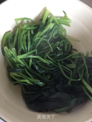 果仁菠菜的做法步骤：4