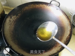 韭菜苔炒肉丝的做法步骤：2