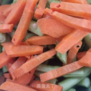 肉末焖豇豆角的做法步骤：2