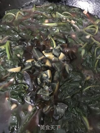 皮蛋煮苋菜的做法步骤：9