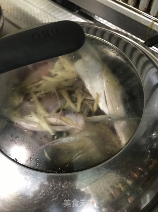 蒸鱼头的做法步骤：6