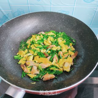 虾干韭苔炒鸡蛋的做法步骤：7