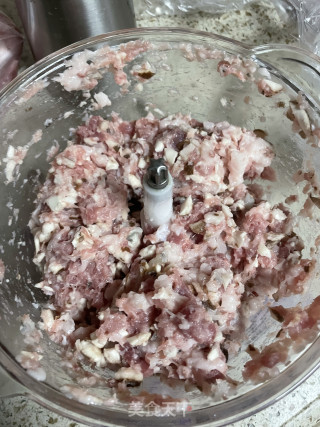 云吞-隔壁都能闻到香味儿的做法步骤：1