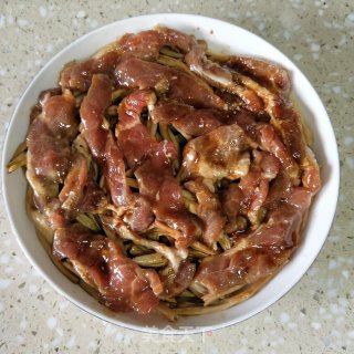 金针菜蒸肉片的做法步骤：4