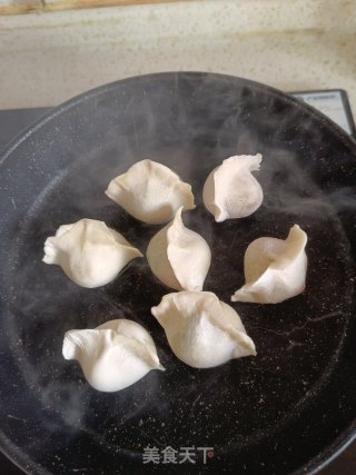 金包银（煎饺）的做法步骤：1