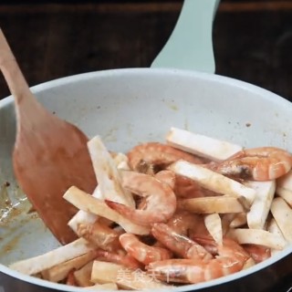 黄油怎么吃？奶香豉油虾食谱分享~的做法步骤：2
