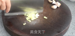 鲜冬菇炒肉的做法步骤：2