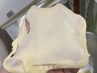 咸香松软的肉松小卷，好看又好吃的小面包！的做法步骤：3
