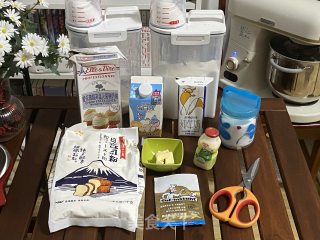 超柔软的乳酸菌奶油吐司，比棉花还柔软哟！的做法步骤：1