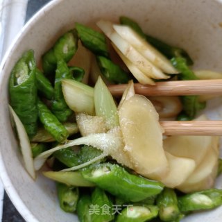 杭椒拌子姜的做法步骤：6
