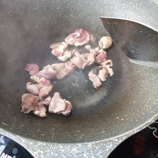 精肉炒秋葵的做法步骤：9