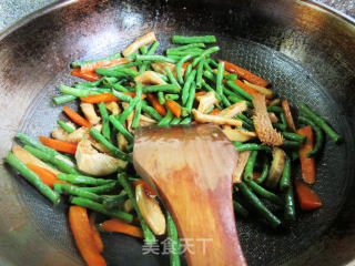 牛肚炒豇豆的做法步骤：7