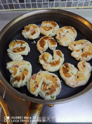 葱油饼的做法步骤：14