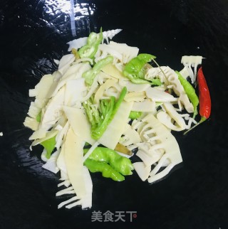 猪肝炒笋的做法步骤：5